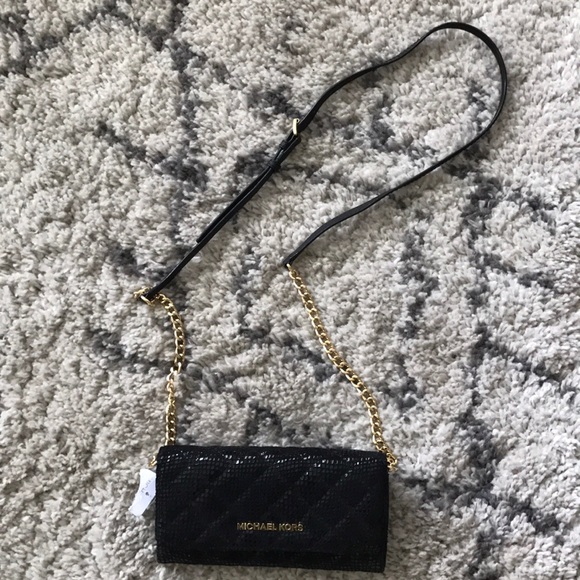 Michael Kors Handbags - Michael Kors Chain Wallet